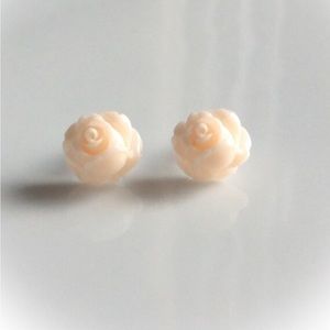 CLEAR OUT💎 2/$6 or 4/$10 Small Resin Rose Earrings (Cream)